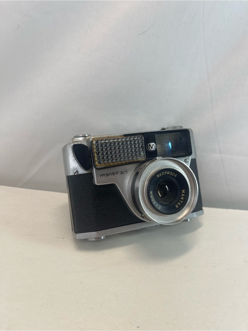 Vintage Mansfield Skylark 35mm Film Camera Mantar 40mm f/4 Lens Japan - Untested